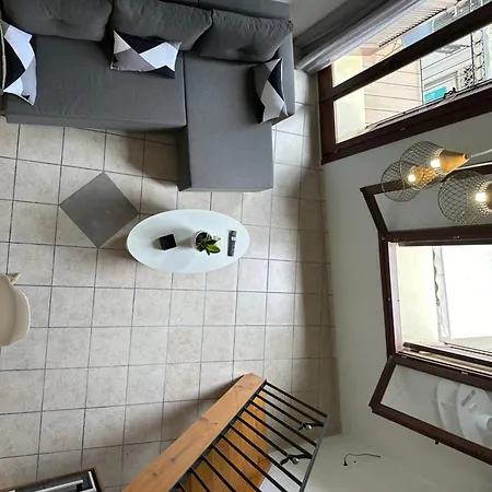 דירות העיירה רתימנו Quaint Coastal Lofts מראה חיצוני תמונה
