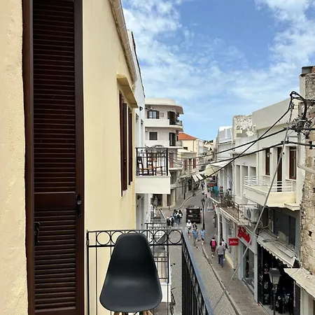 דירות העיירה רתימנו Quaint Coastal Lofts מראה חיצוני תמונה