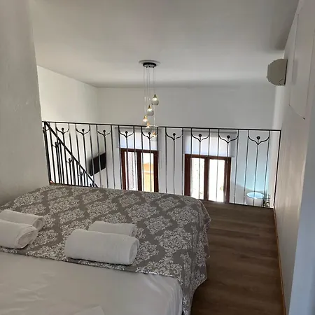 דירות העיירה רתימנו Quaint Coastal Lofts מראה חיצוני תמונה