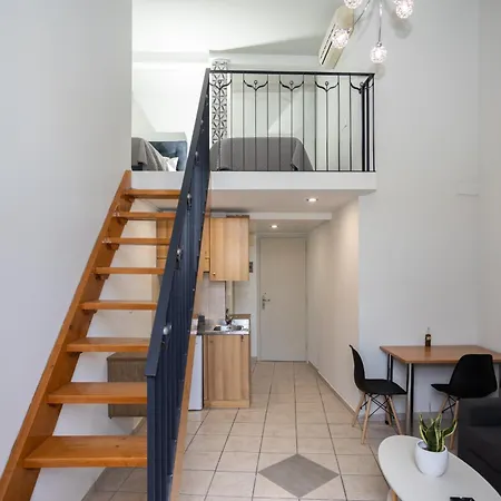 דירות העיירה רתימנו Quaint Coastal Lofts מראה חיצוני תמונה